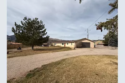 421 N Harmony Dr, New Harmony, UT 84757 - Photo 2