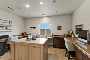 337 E 1100 S, Ivins, UT 84738 - Photo 36