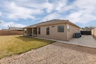 598 N 1620 W, Saint George, UT 84770 - Photo 24