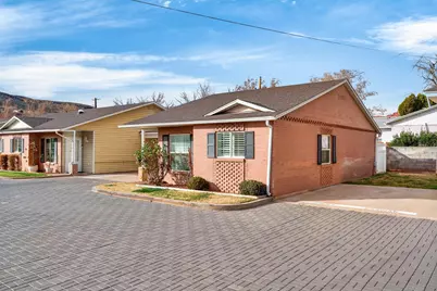 134 S 100 W #6, Saint George, UT 84770 - Photo 2