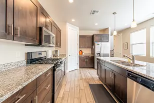 3800 Paradise Vlg Dr, Santa Clara, UT 84765 - Photo 14