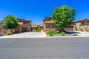 3800 Paradise Vlg Dr, Santa Clara, UT 84765 - Photo 6