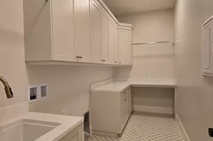 738 W Sunny Ledge Dr, Washington, UT 84780 - Photo 16