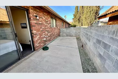 50 W 400 S #6, Saint George, UT 84770 - Photo 22