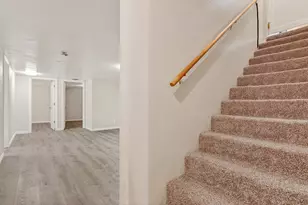 81 S Center St, Enterprise, UT 84725 - Photo 30