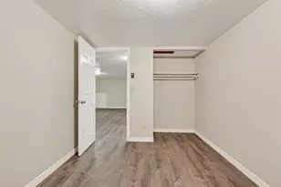 81 S Center St, Enterprise, UT 84725 - Photo 32