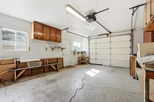 81 S Center St, Enterprise, UT 84725 - Photo 40