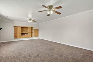 81 S Center St, Enterprise, UT 84725 - Photo 6