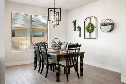 438 N Puerta Dr E, Washington, UT 84780 - Photo 4