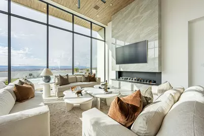 92 E Colima Rd, Washington, UT 84780 - Photo 2