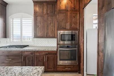 2035 N Gunsight Dr, Saint George, UT 84770 - Photo 12