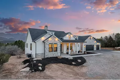 2204 S Old Highway 91, New Harmony, UT 84757 - Photo 6