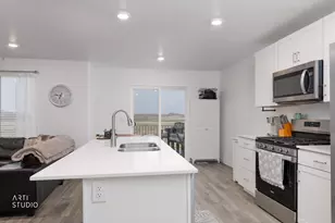 1214 W Hidden Spg Dr, Santaquin, UT 84655 - Photo 8