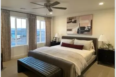 2292 E Arena Roja Dr, Washington, UT 84780 - Photo 12