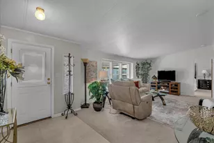 1526 N Dixie Downs Rd, Saint George, UT 84770 - Photo 6