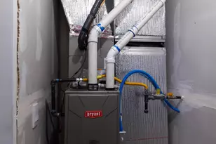 1365 S Pole Creek Ln, Washington, UT 84780 - Photo 8