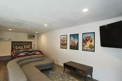 166 E 300 N, Hurricane, UT 84737 - Photo 20