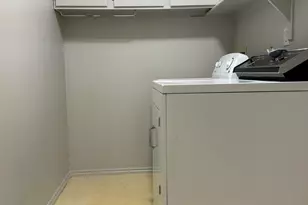 210 N Mall, Saint George, UT 84790 - Photo 20