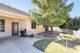 1112 W Sapphire Dr, Saint George, UT 84770 - Photo 48