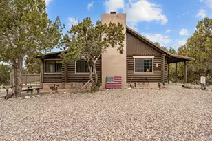 115 E Hunter Ln, Central, UT 84722 - Photo 2