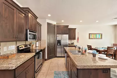 4182 E Torrey Pines Dr, Washington, UT 84780 - Photo 2