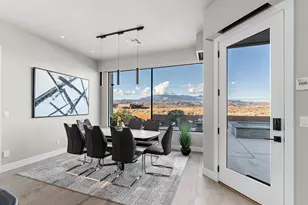 5446 West Copper Cliffs Way, Hurricane, UT 84737 - Photo 10