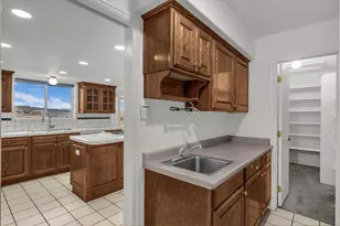976 N Quail Ridge Dr, Washington, UT 84780 - Photo 14