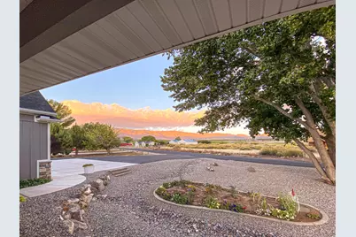 401 S 3430 E, New Harmony, UT 84757 - Photo 6