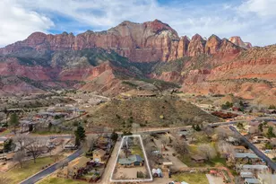 587 Zion Park Blvd, Springdale, UT 84767 - Photo 1