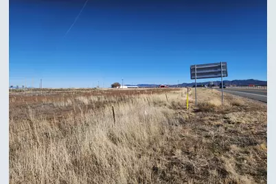 925 E Main St. E, Enterprise, UT 84725 - Photo 2