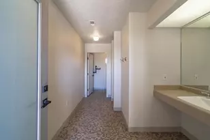 1297 W Lions Head Dr, Washington, UT 84780 - Photo 54