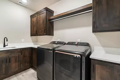 1946 W 4675 N, Cedar City, UT 84721 - Photo 28