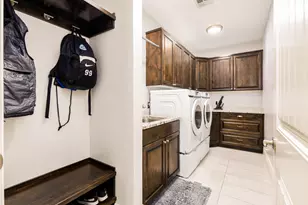 2383 E Segovia Dr, Saint George, UT 84790 - Photo 16