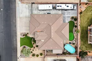 902 E Silver Shadows Dr, Washington, UT 84780 - Photo 2