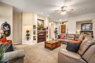 1028 W Shadow Ridge Dr, Washington, UT 84780 - Photo 4