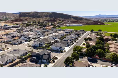 1863 S Heritage Fields Dr, Washington, UT 84780 - Photo 58