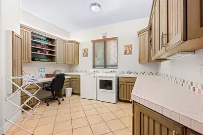 557 S Woodsview Cir, Saint George, UT 84770 - Photo 12