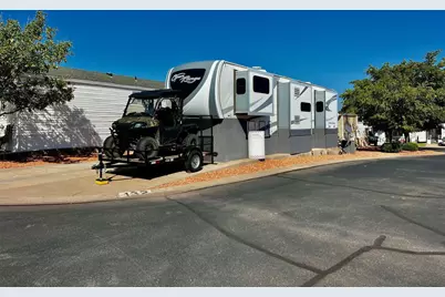 1150 W Red Hills Parkway, Washington, UT 84780 - Photo 2