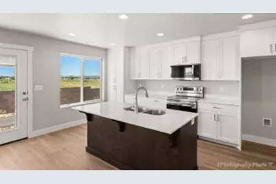 535 W 2530 N #6, Cedar City, UT 84721 - Photo 4