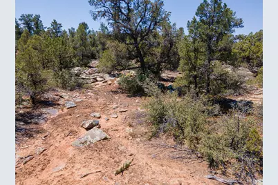 1245 W Clovis Cir, Dammeron Valley, UT 84783 - Photo 12