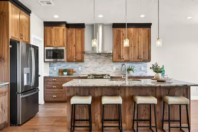 915 S 170 E, Ivins, UT 84738 - Photo 8