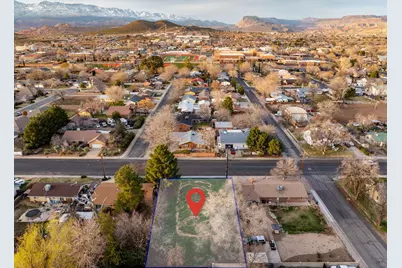 437 W 400 S, Hurricane, UT 84737 - Photo 8