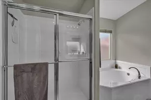 1021 E 4040 S, Washington, UT 84780 - Photo 18