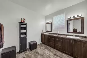 5895 S Desert Crest Dr, Saint George, UT 84790 - Photo 12