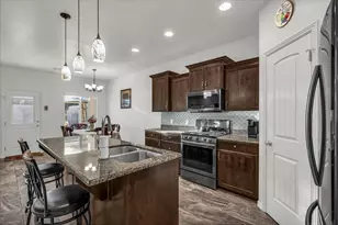 5895 S Desert Crest Dr, Saint George, UT 84790 - Photo 6