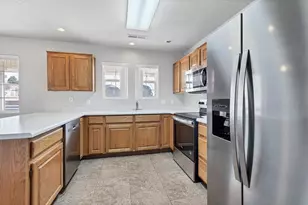 223 E 800 S, Ivins, UT 84738 - Photo 22