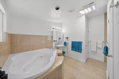 987 N State St, La Verkin, UT 84745 - Photo 20