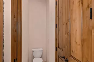 2464 E Granite Wy, Saint George, UT 84790 - Photo 66