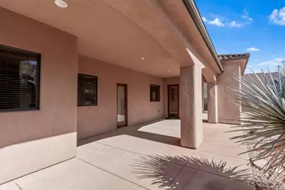 2464 E Granite Way, Saint George, UT 84790 - Photo 14