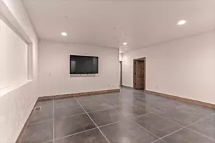 2464 E Granite Wy, Saint George, UT 84790 - Photo 90